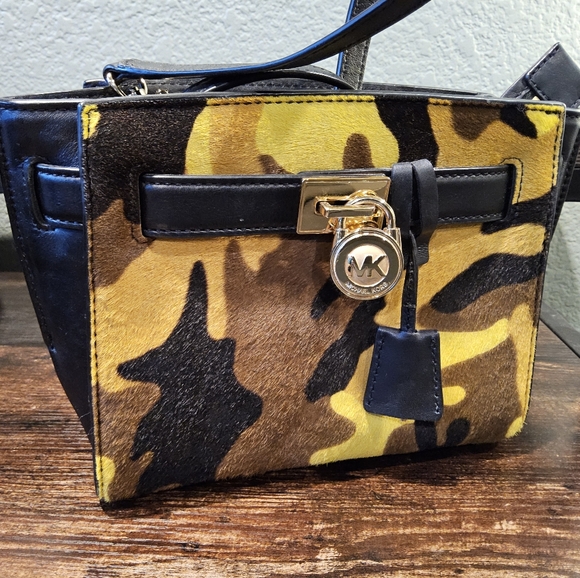 MICHAEL KORS LONG ZIP WALLET - Picture 14 of 15